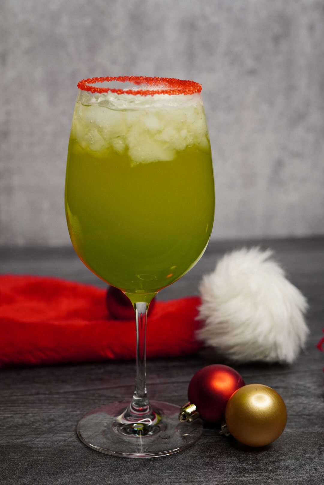 Grinch Mimosa: A Festive Holiday Cocktail - Honeybunch Hunts